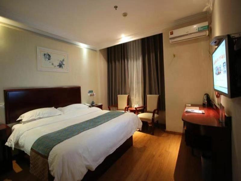 Greentree Inn Jiangsu Wuxi Yangjian Xihu Road Express Hotel Exterior photo